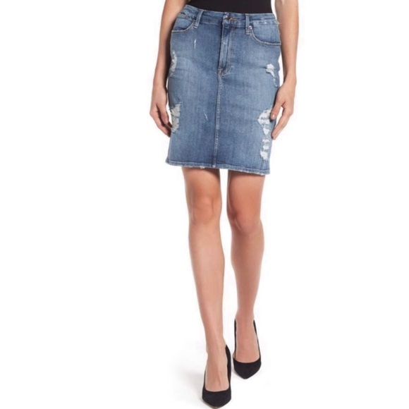 Good American Dresses & Skirts - GOOD AMERICAN High Waist Distressed Denim Skirt!